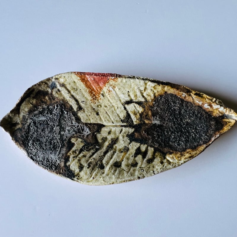 T−191 辻村史朗 伊賀葉皿 共箱後日発送 Shiro Tsujimura Leaf-Sha
