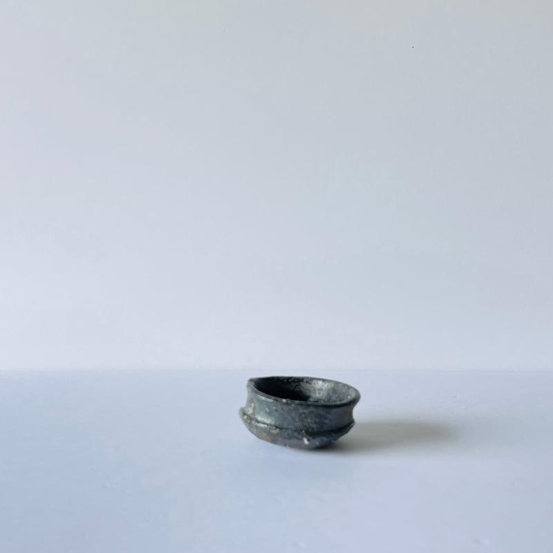 T−167 辻村史朗 引出黒ぐい呑 共箱後日発送 Shiro Tsujimura – Hik