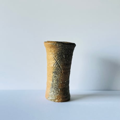 T−153 辻村史朗　信楽花入  共箱付　初期物  Shiro Tsujimura – Shigaraki Flower Vase