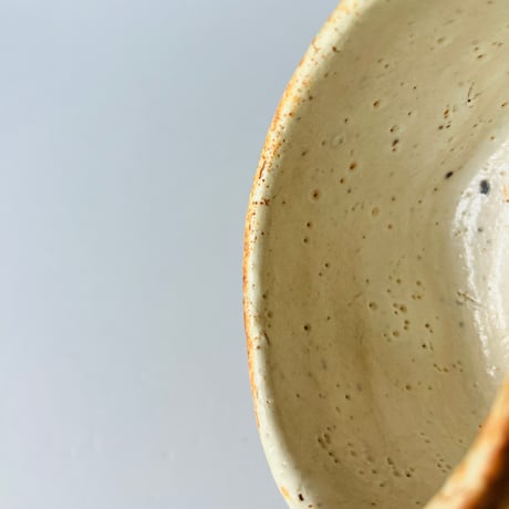 T−154 辻村史朗　志野茶碗  共箱付  Shiro Tsujimura – Shino Tea Bowl
