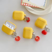CUTECASE 充電口カバー付 Airpods Pro3ケース トマトキーホルダー付 Airpods 4/3カバー AirpodsPro2/1 イェロー 使いやすい CM6626