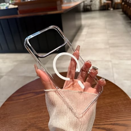 iPhone18Proケース,クリアスマホ本来の手触りと美しさをそのままに,  MagSafe対応 ,手汗がつきにくい黄ばまない 薄型 iPhone17pro対応高透明感 CM3509