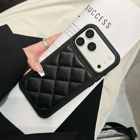 CUTECASE キルティングレザー風 iPhone18Pro/18ProMaxケース 高級感 iPhone17Pro/16/15カバー ラグジュアリーキルト 衝撃吸収CM6898