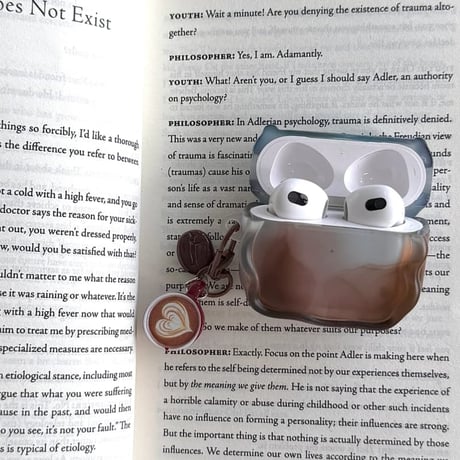 CUTECASE Airpods 5 対応ケース グラデーションカラー Airpodspro3/2/カバー Airpods4/3 コーヒーカップチャーム付き ウェーブCM6778