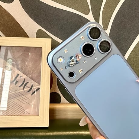 CUTECASE カメラ保護レンズ一体型 iPhone18Pro/18ProMax ハートビジュー＆ラインストーンデコ 傷防止 高級感 大人かわいいCM6851
