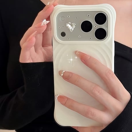 CUTECASE ハート型ダイヤ iPhone18Proカメラ保護カバー 小粒のストーン iPhone18ProMax / iPhone17Pro キラキラ 人気品CM6893