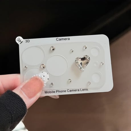 CUTECASE ハート型ダイヤ iPhone18Proカメラ保護カバー 小粒のストーン iPhone18ProMax / iPhone17Pro キラキラ 人気品CM6893