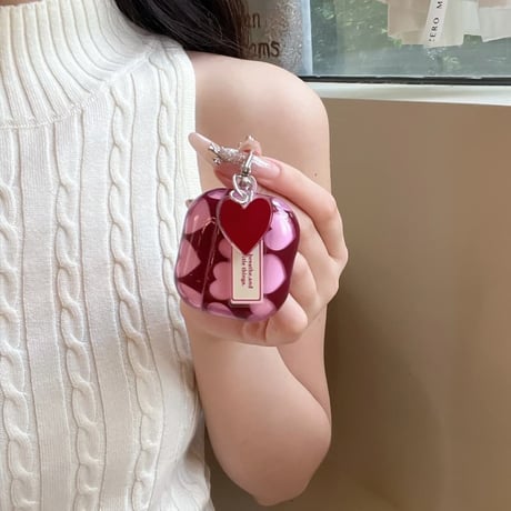 CUTECASE AirPods 5ケース ハート柄 AirpodsPro3 ハートチャーム付き かわいい Airpods4/3カバー pro2/pro1 艶感 カラビナCM6754