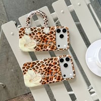 CUTECASE豹柄と花柄iPhone17Promaxケースオシャレ iPhone16promax/15ケース 手持ち付き 可愛い シック CM6614