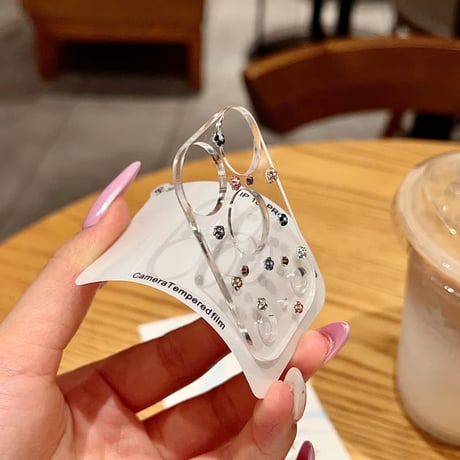 CUTECASE  カメラ保護カバー キラキラお花ラインストーン付き iPhone18Pro/18ProMax ラメ入り レンズ保護フイルム 傷防止＆おしゃれ CM6865