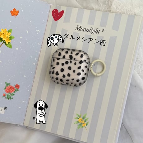 CUTECASE  Airpods 5 対応ケース ダルメシアン柄 Airpodspro3/2/カバー Airpods4/3 マット アニマル柄 カラビナ付きCM6796