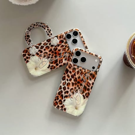 CUTECASE豹柄と花柄iPhone17Promaxケースオシャレ iPhone16promax/15ケース 手持ち付き 可愛い シック CM6614