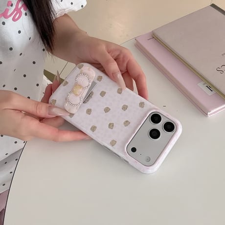 CUTECASEリボンスタンド iPhone17Promaxケース熊さん iPhone16Pro/15/14ケース 淡色系 ガーリーファッションCM6608