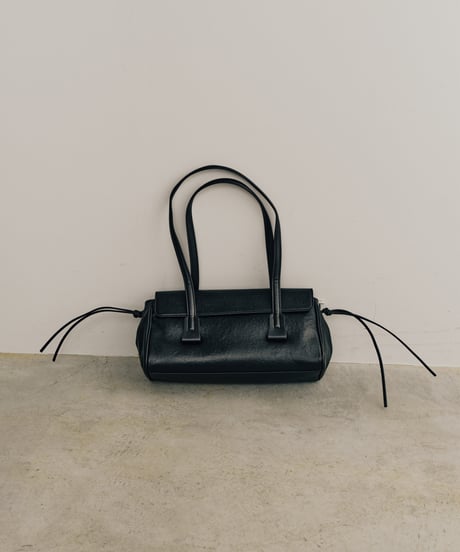 LEATHER FLAP SHOULDER BAG