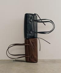 LEATHER FLAP SHOULDER BAG