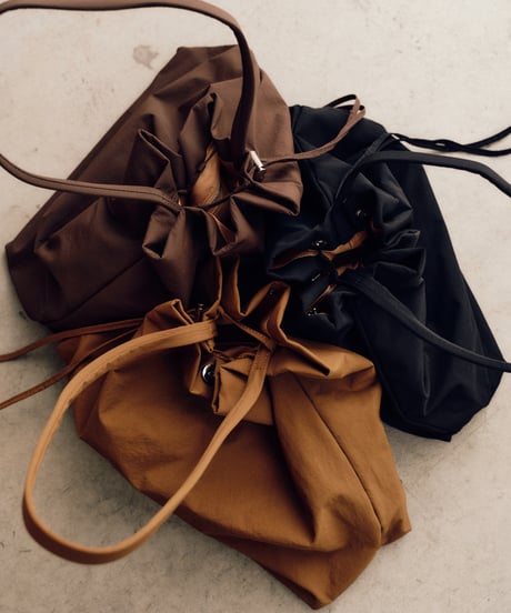 OXFORD SHOULDER BUCKET BAG