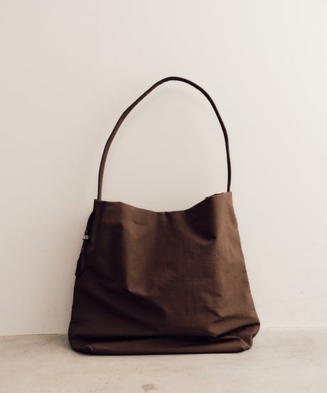 OXFORD SHOULDER BUCKET BAG