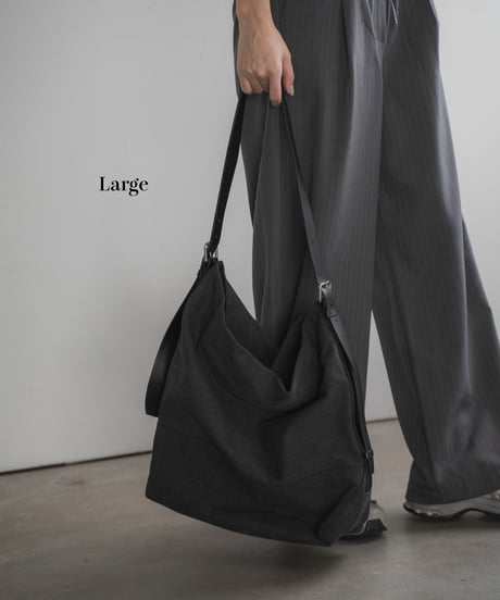 CANVAS BUCKET BAG
