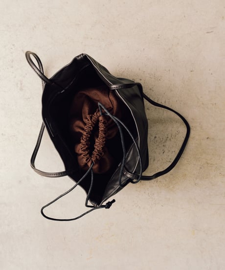 RELAXED LAMBSKIN BAG