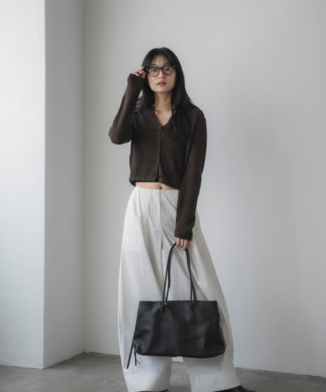 LARGE LEATHER CARRY BAG