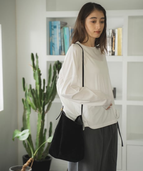 SUEDE DRAWSTRING SHOULDER BAG