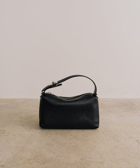 HANDLE DETAIL LUNCHBOX BAG