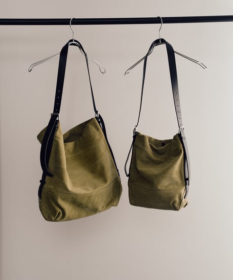 CANVAS BUCKET BAG