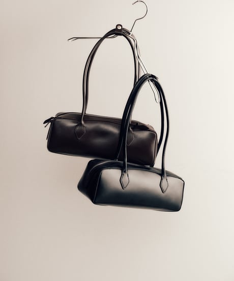 THE BAGUETTE SHOULDER BAG