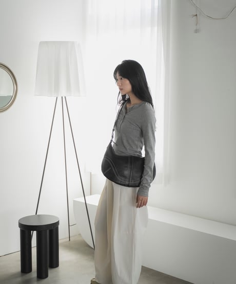 STITCH CURVE BAG