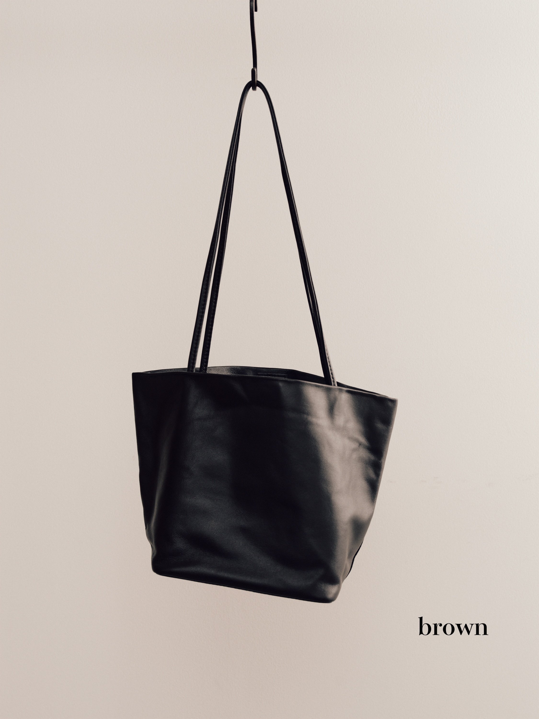 RELAXED LAMBSKIN BAG | JISTORY