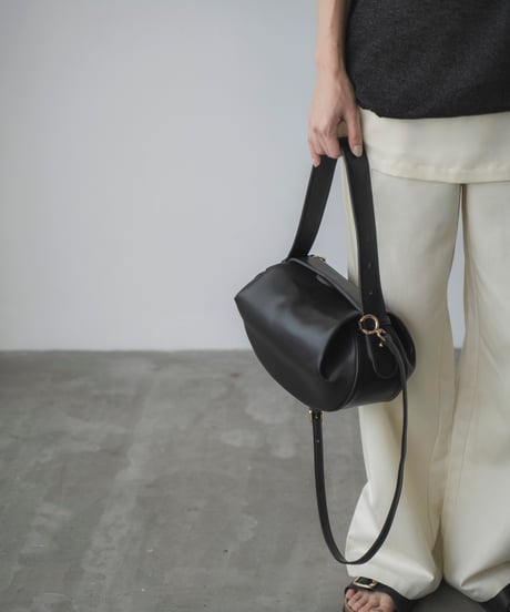 ROUNDED 2-WAY BAG