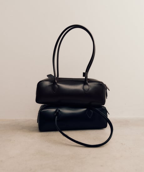 THE BAGUETTE SHOULDER BAG
