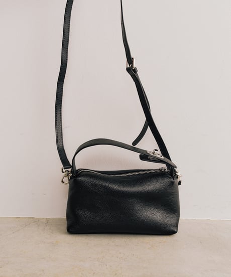 HANDLE DETAIL LUNCHBOX BAG