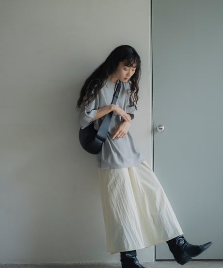 SOFT LEATHER HALF MOON BAG / 2color