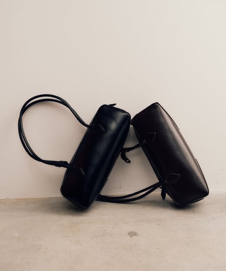 THE BAGUETTE SHOULDER BAG