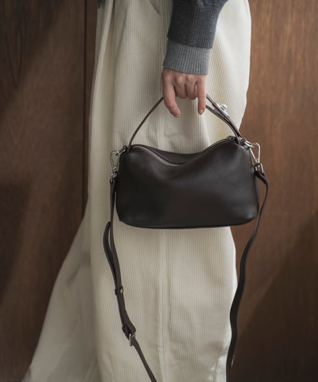 HANDLE DETAIL LUNCHBOX BAG