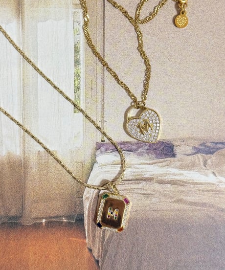 Love padlock initial