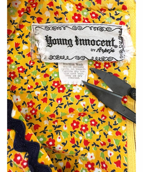 70s young innocent flower cotton dress