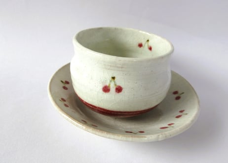 巌陶房 小さなさくらんぼ柄 コーヒーカップB