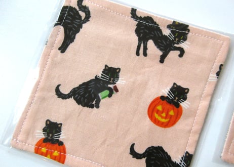 ハロウィンネコのコースター 2枚セット＊アプリコット