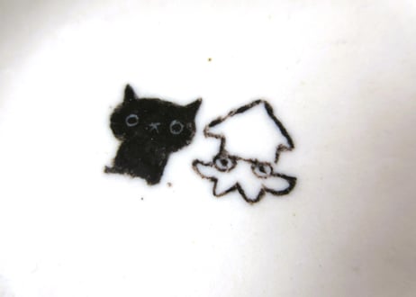 みなかわねこ　ねこの豆皿 黒猫／ハチワレ