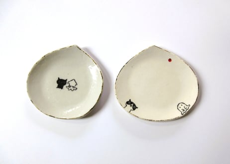 みなかわねこ　ねこの豆皿 黒猫／ハチワレ