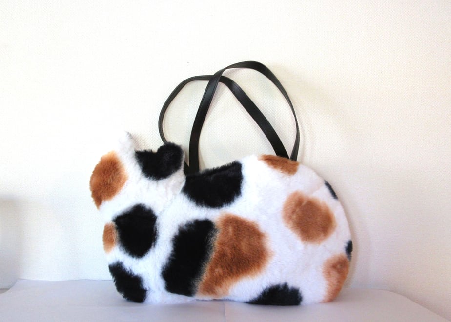 6ae57d30aa595600d3eb12b0