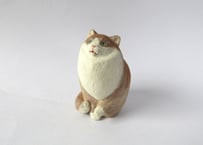 イキモノ雑貨 豆福堂 猫の置物１１ 茶ハチワレ猫