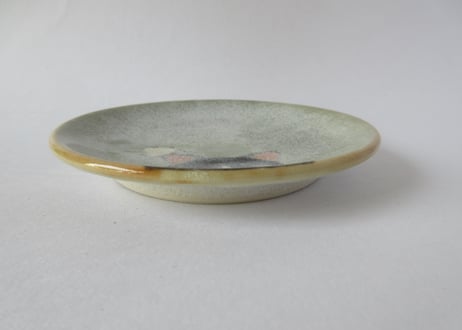 ひのもと工作室 大野和世ねこの小皿 ハチワレ３
