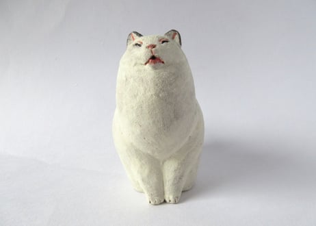 イキモノ雑貨 豆福堂 猫の置物13 黒ブチ猫
