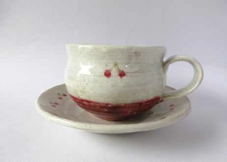 巌陶房 小さなさくらんぼ柄 コーヒーカップA