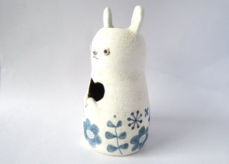 Ki:Ki工房 山下マキコ　うさぎの花器 蒼花