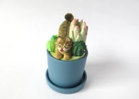 あたり工房　木彫り猫の小物入れ小 ＊キジトラ猫