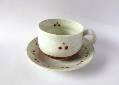 巌陶房 小さなさくらんぼ柄 コーヒーカップB